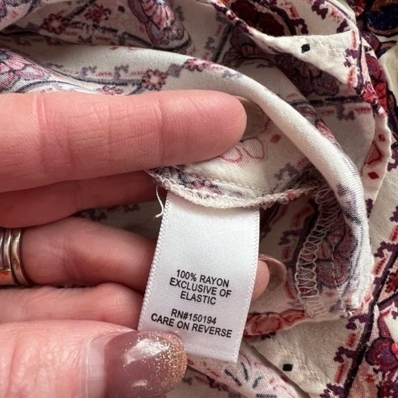 Living Doll Flower Top with Oversized Bell Sleeves - Picture 12 of 13